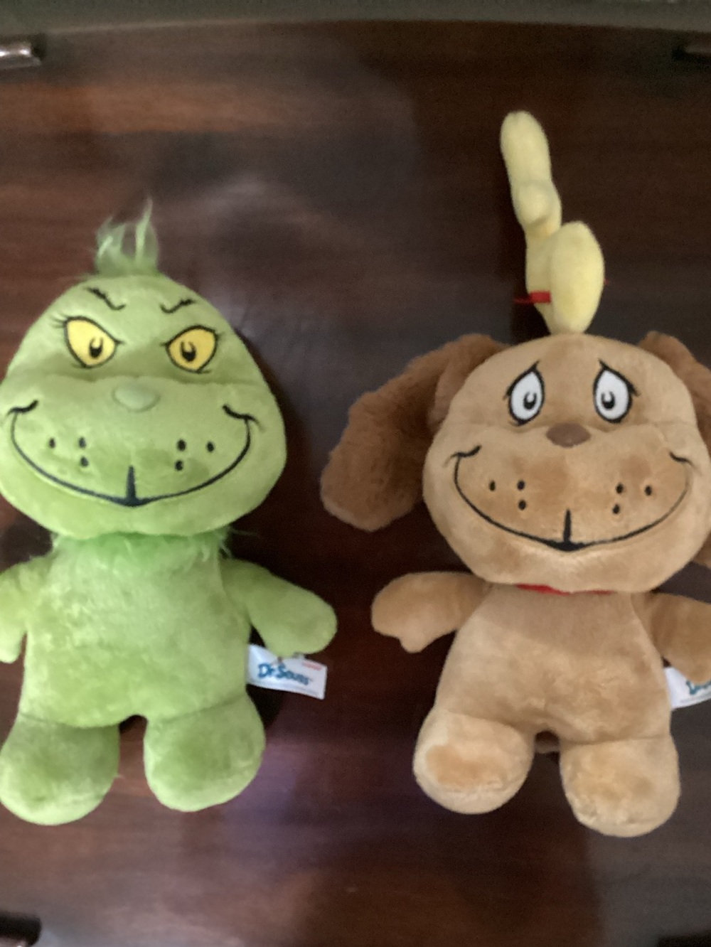 Dr. Seuss How The Grinch Stole Christmas Stuffed Animal Set